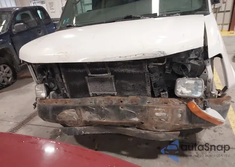 2008 Chevrolet Express Work Van z USA, uszkodzony, nr VIN 1GCGG25C881191682